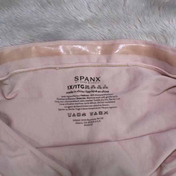 SPANX Cream Shapewear - Picture 6 of 7